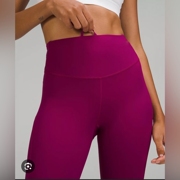 Lululemon Base Pace HR Tight 25” - Magenta Purple - NWT - Picture 2 of 7